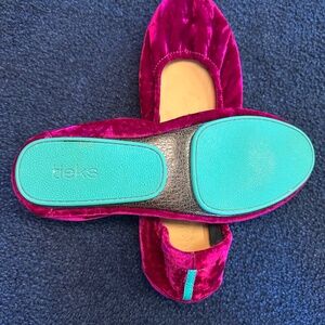 “Tyrian” Royal Purple velvet Tieks
#gameofthrones